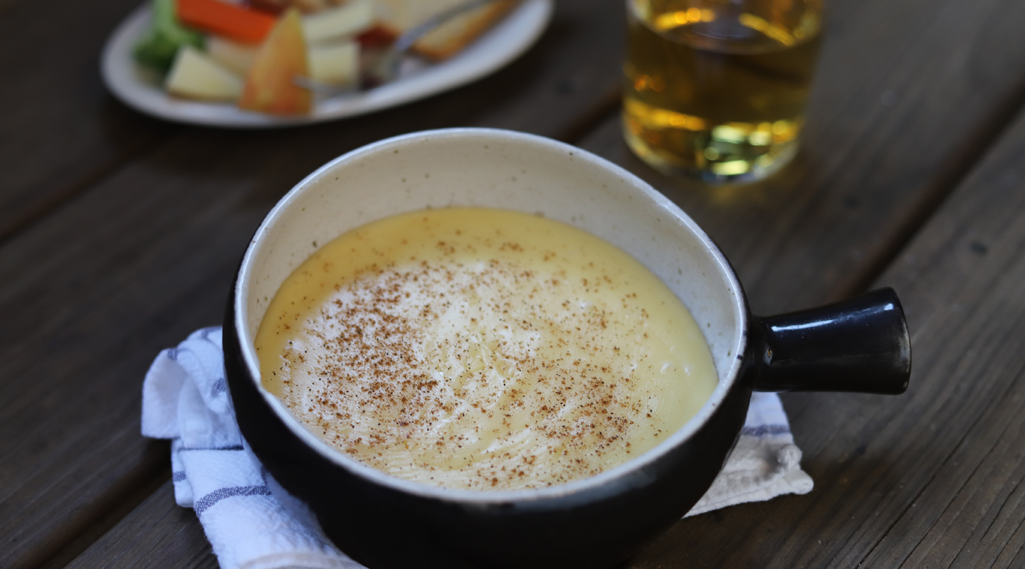 Crisp Fondue Dip - Angry Orchard Hard Cider Food Pairing